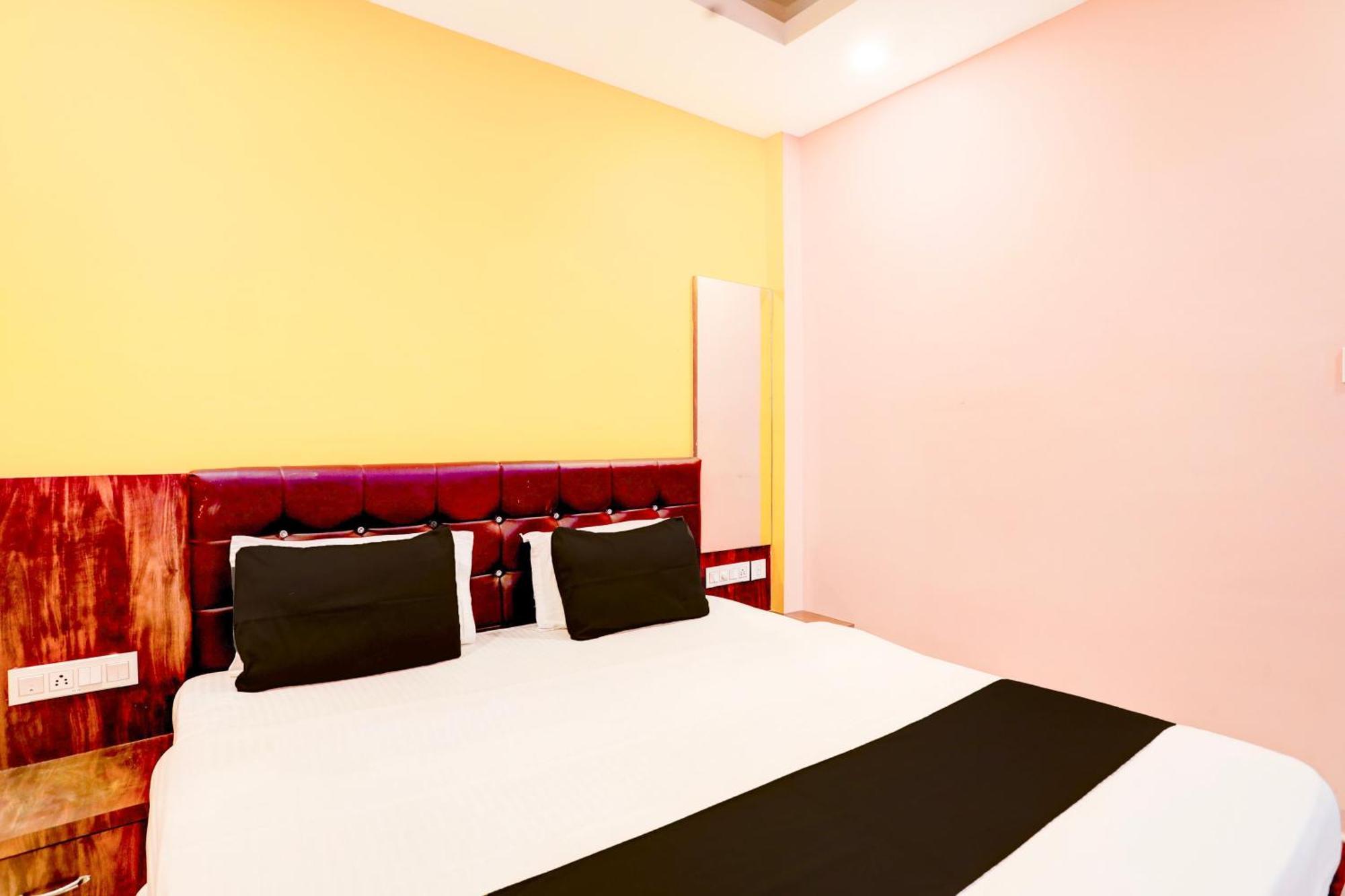 Hotel O Jagdish Palace Puri Zewnętrze zdjęcie
